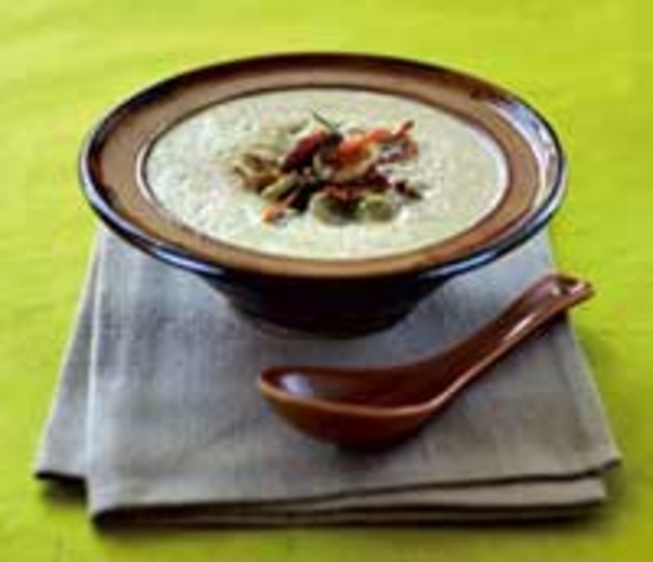 Veloute van aardpeer en cantharellen
