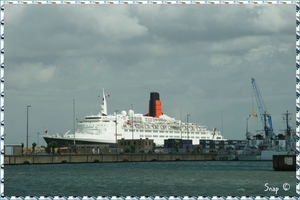 RMS Queen Elizabeth 2(44)