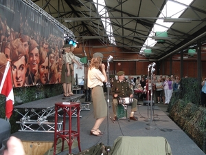 Show in het tankmuseum