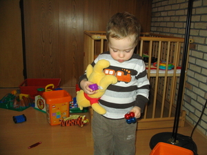 2008-12-16.01.Manu met Pooh