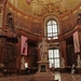 1f Hofburg   _Karl VI. im Prunksaal der Hofbibliothek
