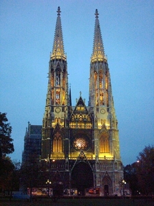 2b Ringstrasse  _Votivkirche