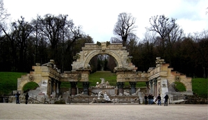 4 Schloss Schonbrunn _Die Ruine