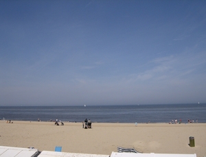 strand bij de haan