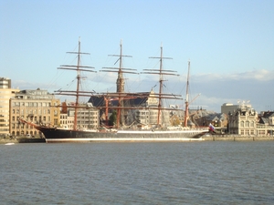 Sedov voor de rede,Een Vier-Mast-Bark