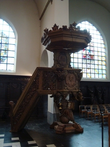 St Bartholomeuskerk Merksem preekstoel