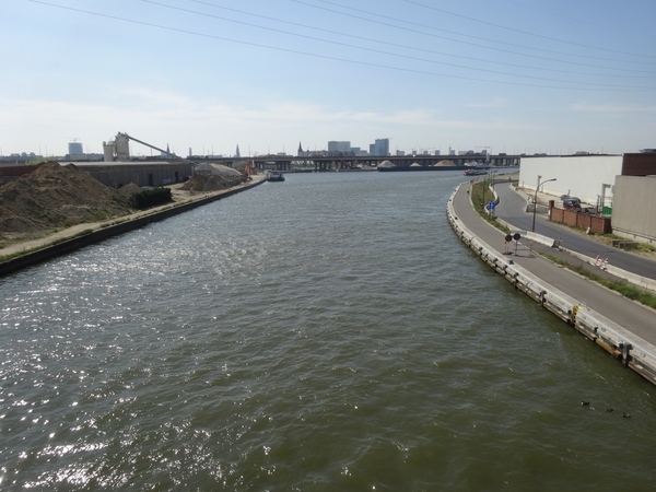 Albertkanaal  Vanaf brug Sportpaleis (1)