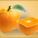 vierkante sinaasappel en stukje