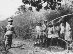 1952: Matadi ; kennismaken met de jeugd en  het hoge gras