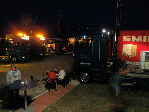 Assen bij nacht