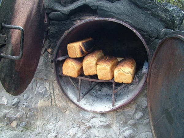 potbroden in een houtoven