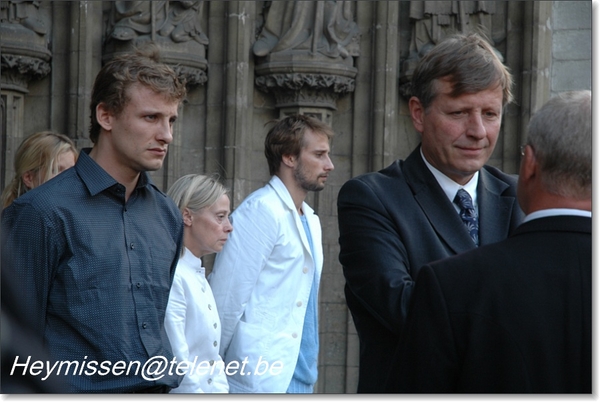 Julien Schoenaerts acteur kunstenaar kathedraal antwerpen