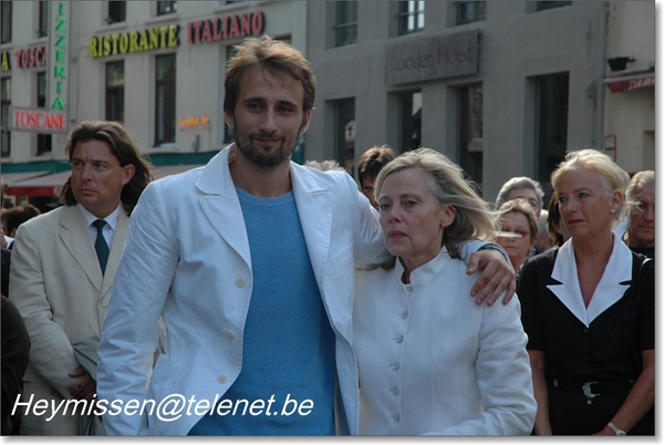 Julien Schoenaerts acteur kunstenaar kathedraal antwerpen