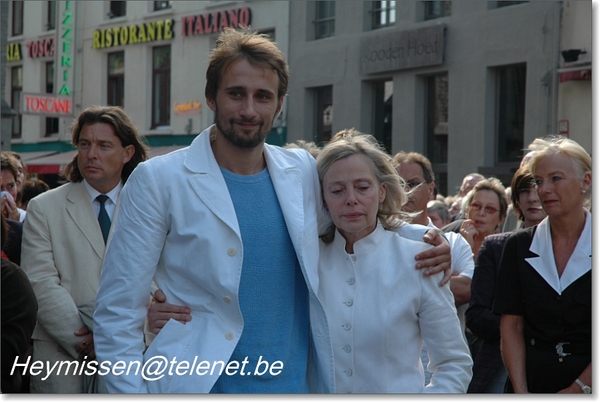 Julien Schoenaerts acteur kunstenaar kathedraal antwerpen