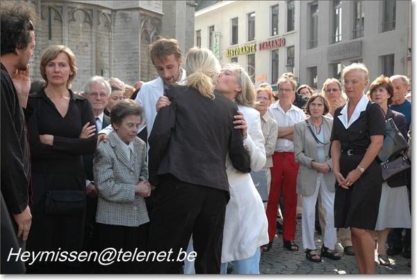 Julien Schoenaerts acteur kunstenaar kathedraal antwerpen