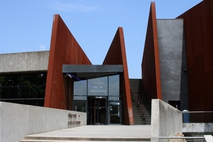 dor 043