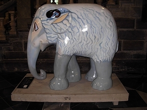 elephant parade 003 in het Centraal Station