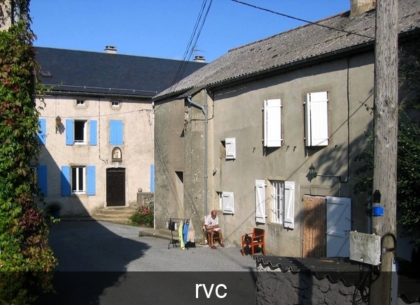 Logeren in Murat-sur-Vbre, in een oud klooster