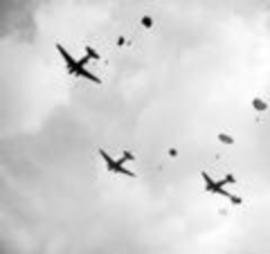 120px-C-47_Dakotas_and_paratroops