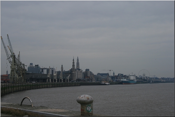 winter,antwerpen,februari,water,de schelde,wolken,lucht,architectuur,boten