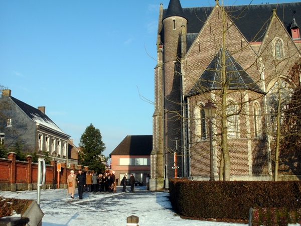 hier wordt de kerk druk bezocht!