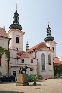 3i Strahov Klooster _basiliek