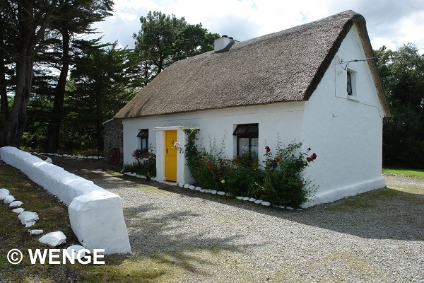 thatches cottage W44