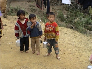 Noord Vietnam  provincie Lao Cai , Op weg naar de Cocly langs de