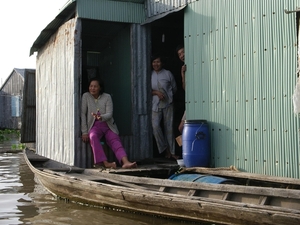 Zuid Vietnam   Leven op het water  in  de Mekong delta