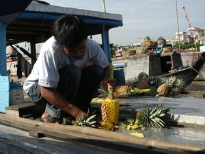 Zuid Vietnam   Leven op het water  in  de Mekong delta     (drijv