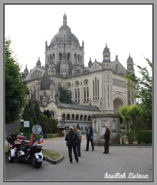 basiliek Lisieux.