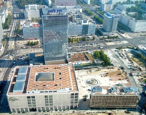 1a  De Alexanderplatz _vanaf de Fernsehturm