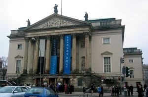 1b  Unter den Linden _Staatsoper Unter den Linden