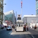 1e Checkpoint Charlie _controlepost richting Oosten_vanaf Amerika