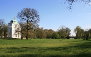 4b Schloss Charlottenburg  _Theehuis _belvedere_ in paleis tuin _