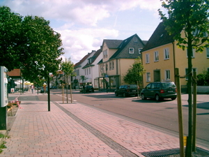 Bahnhofstr Links naar REBE MARKT