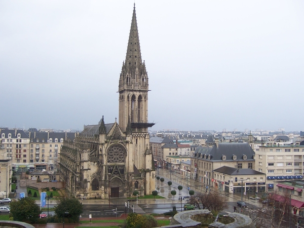 167- KERK in Caen