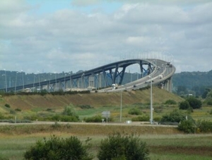 186-brug OVER kANAAL