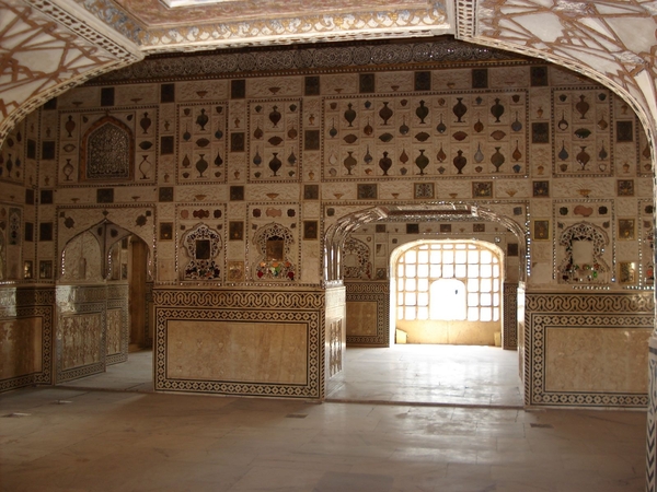 6b Jaipur _Amber Fort _Glimmende spiegels en glas