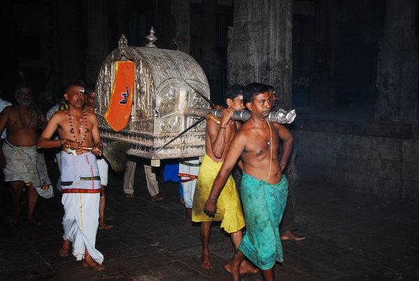 Avondceremonie in de Menaksi tempel - Madurai