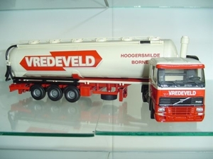 Vredeveld - Hoogersmilde      Volvo