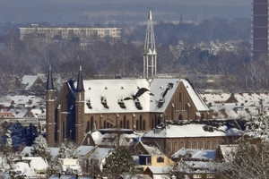 hasselste kerk in sneeuw te tilburg
