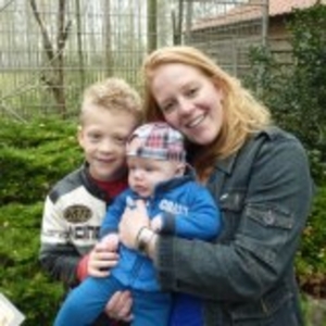 Mariska met Jay en Jimmy