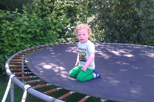 Jimmy op de trampoline
