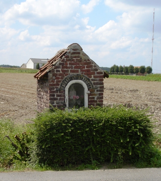 kappelletje in de Droegenbroodstr.in Egem