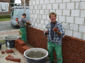 Willy gestopt met roken ,dan maar een lekstok in mijn mond