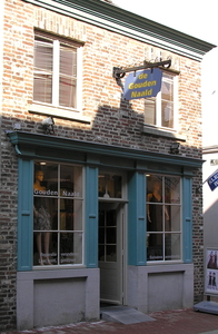 april 2011 123