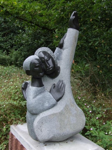Beelden in arboretum Kalmthout