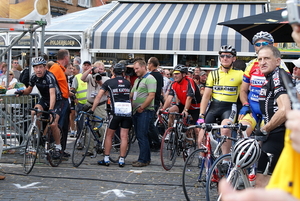 Natourcriterium-Diksmuide-2009-Oud wielergoden