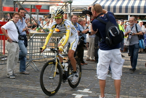 Natourcriterium-Diksmuide-2009-(Maxim Monfort)